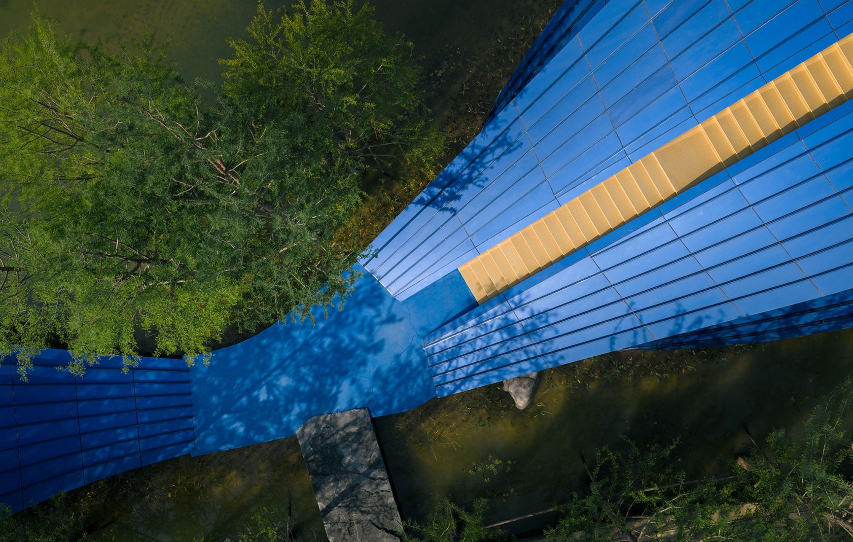 Whale Gate by Wutopia Lab. Photograph by LIU Guowei. 