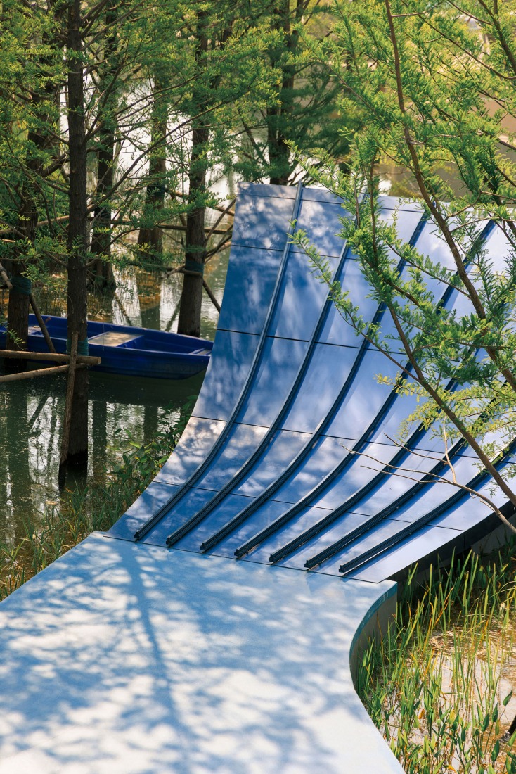 Whale Gate by Wutopia Lab. Photograph by LIU Guowei. 