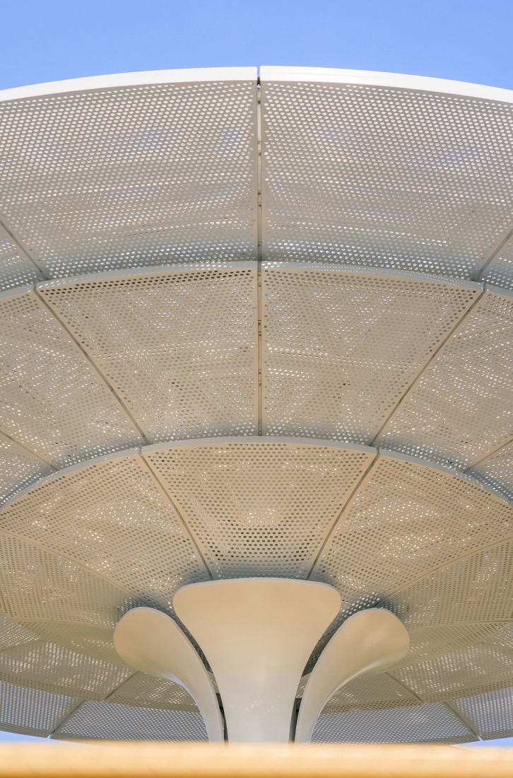 Whale Gate by Wutopia Lab. Photograph by LIU Guowei. 