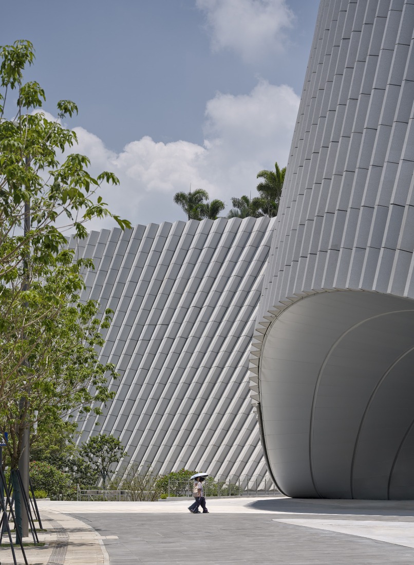 Shenzhen Natural History Museum by 3XN, B+H, Zhubo Design. Photograph by Adam Mørk.
