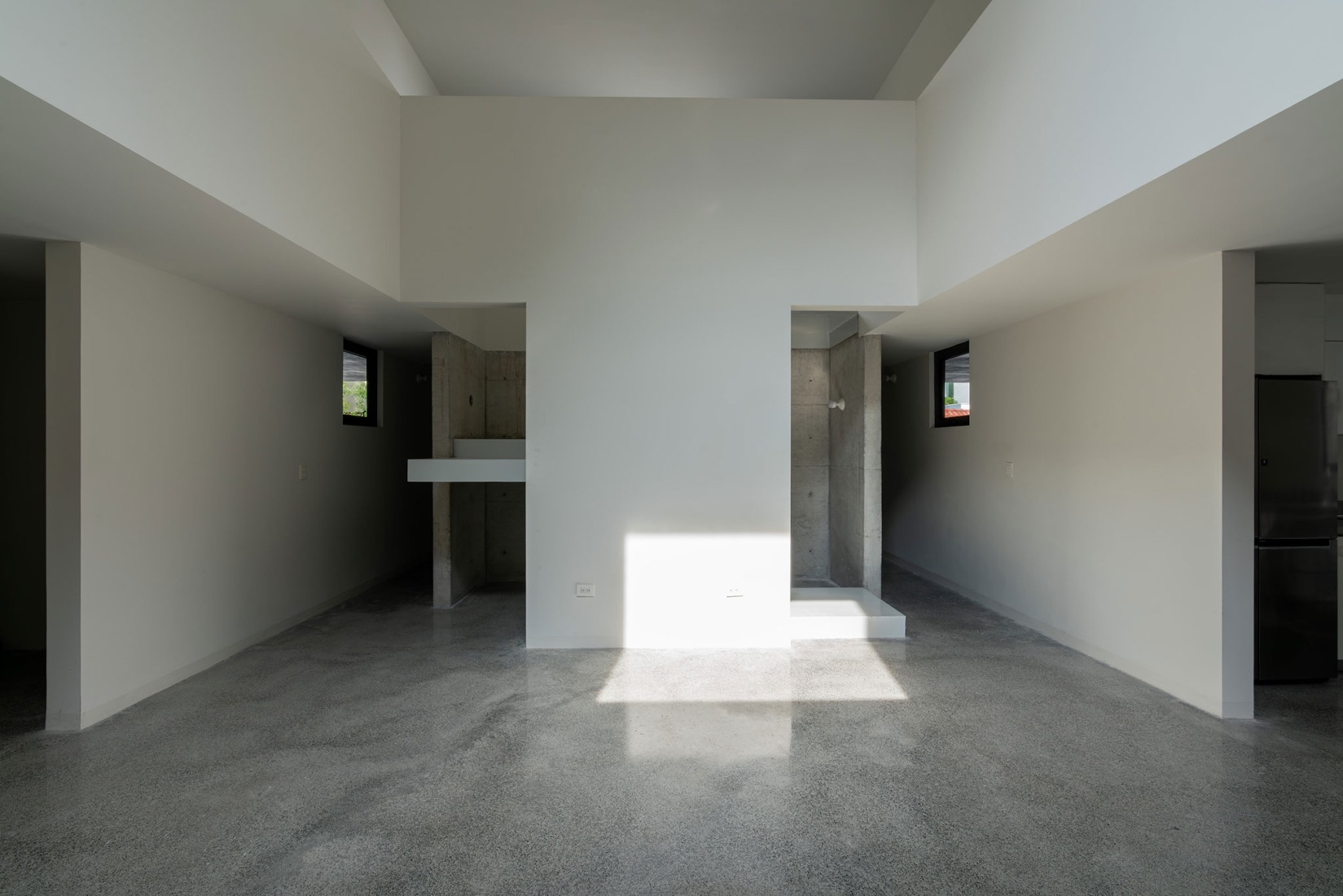 13x13 House by ARKRAFT. Photograph by Héctor Pineda. 