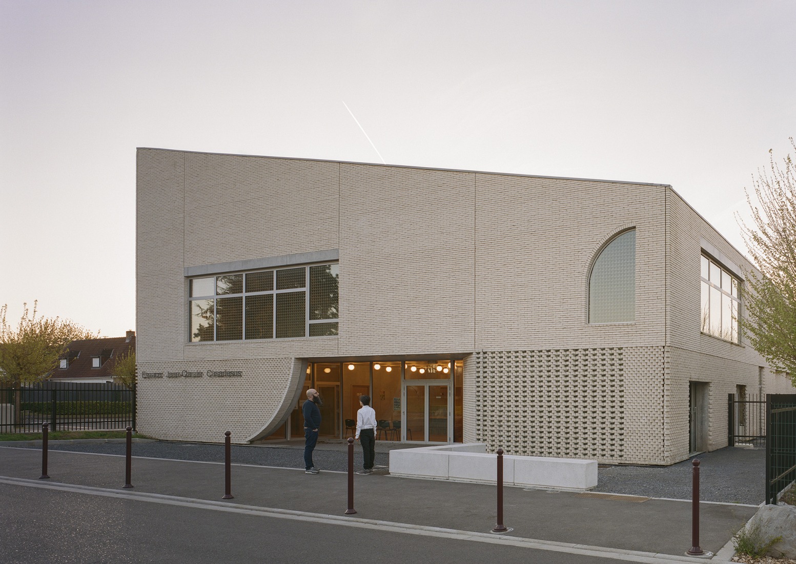 Jean-Claude Casadesus Conservatory and Auditórium by Ateliers O-S architectes. Photograph by Cyrille Weiner.