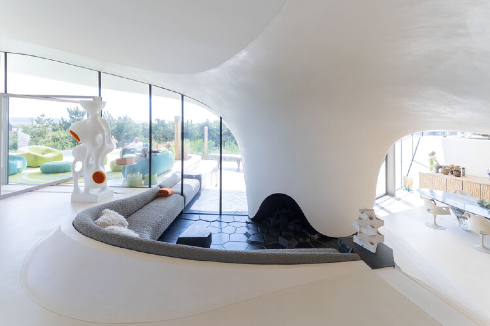 Blue Dream House by Diller Scofidio + Renfro. Photograph by Iwan Baan.