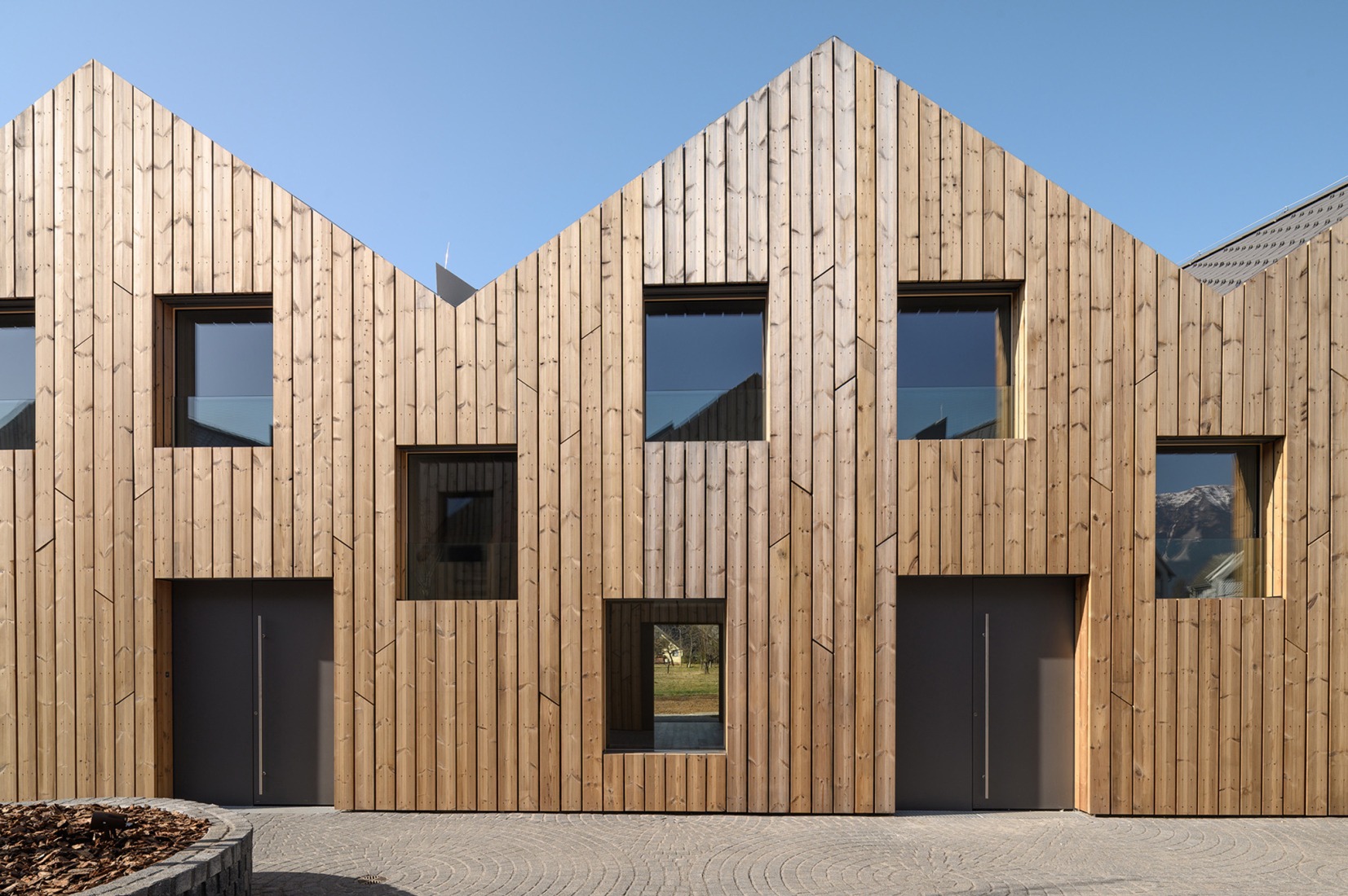 Jezero Residence by ENOTA. Photograph by Miran Kambič.