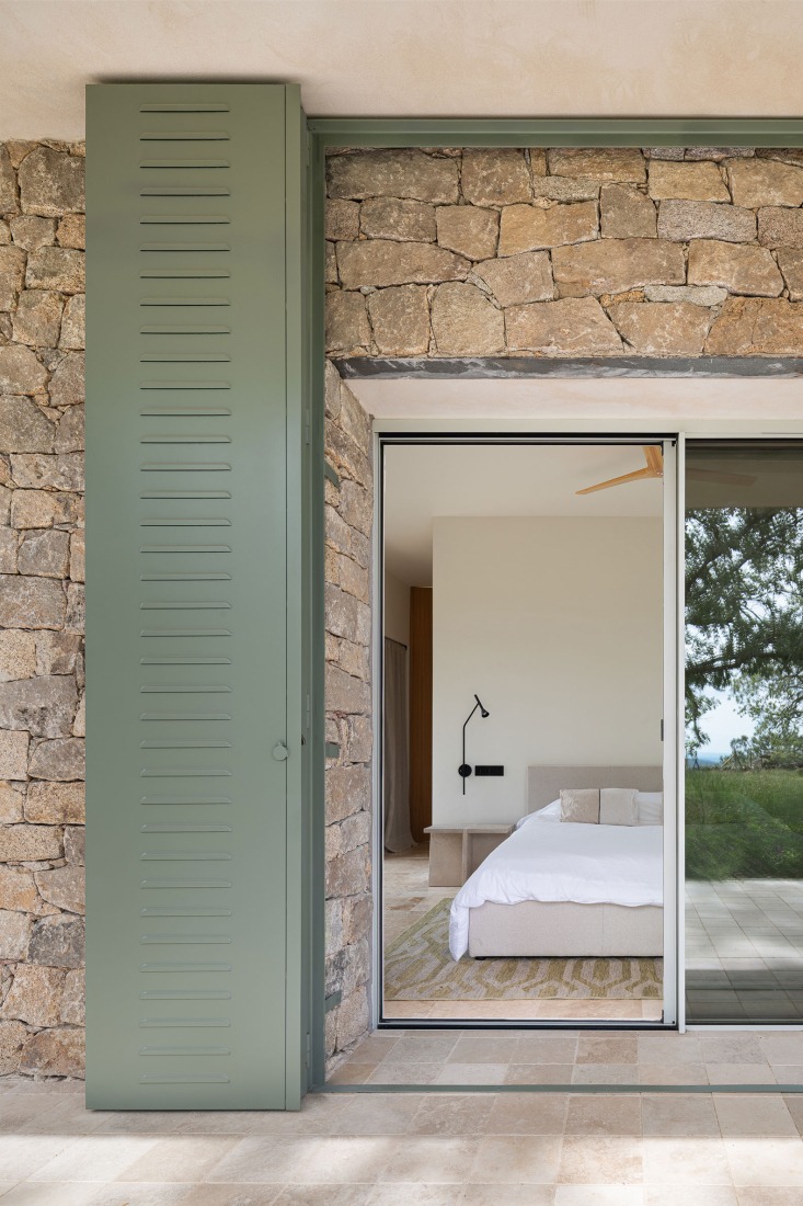RJ House by Estudio Arquitectura Hago. Photograph by Gabriel Gallego.