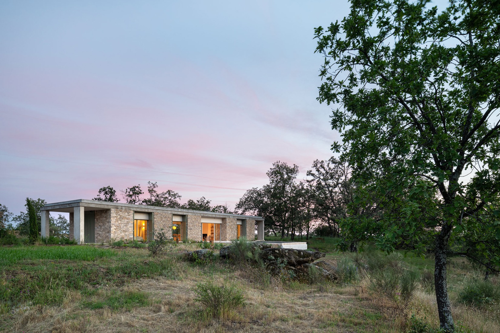 RJ House by Estudio Arquitectura Hago. Photograph by Gabriel Gallego.