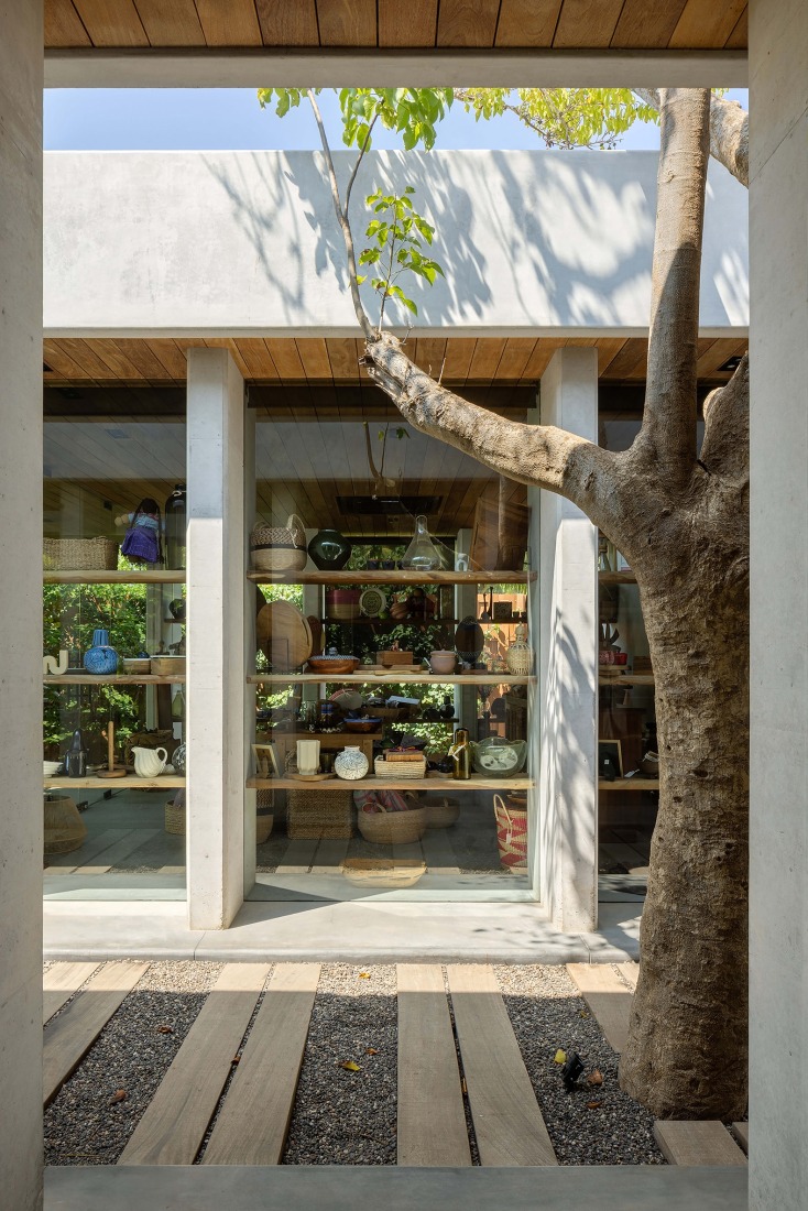 "Cuattro Casa de Café" by Faci Leboreiro. Photograph by Rafael Gamo.