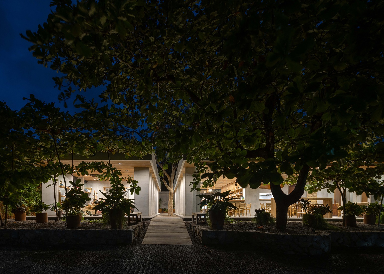 "Cuattro Casa de Café" by Faci Leboreiro. Photograph by Rafael Gamo.