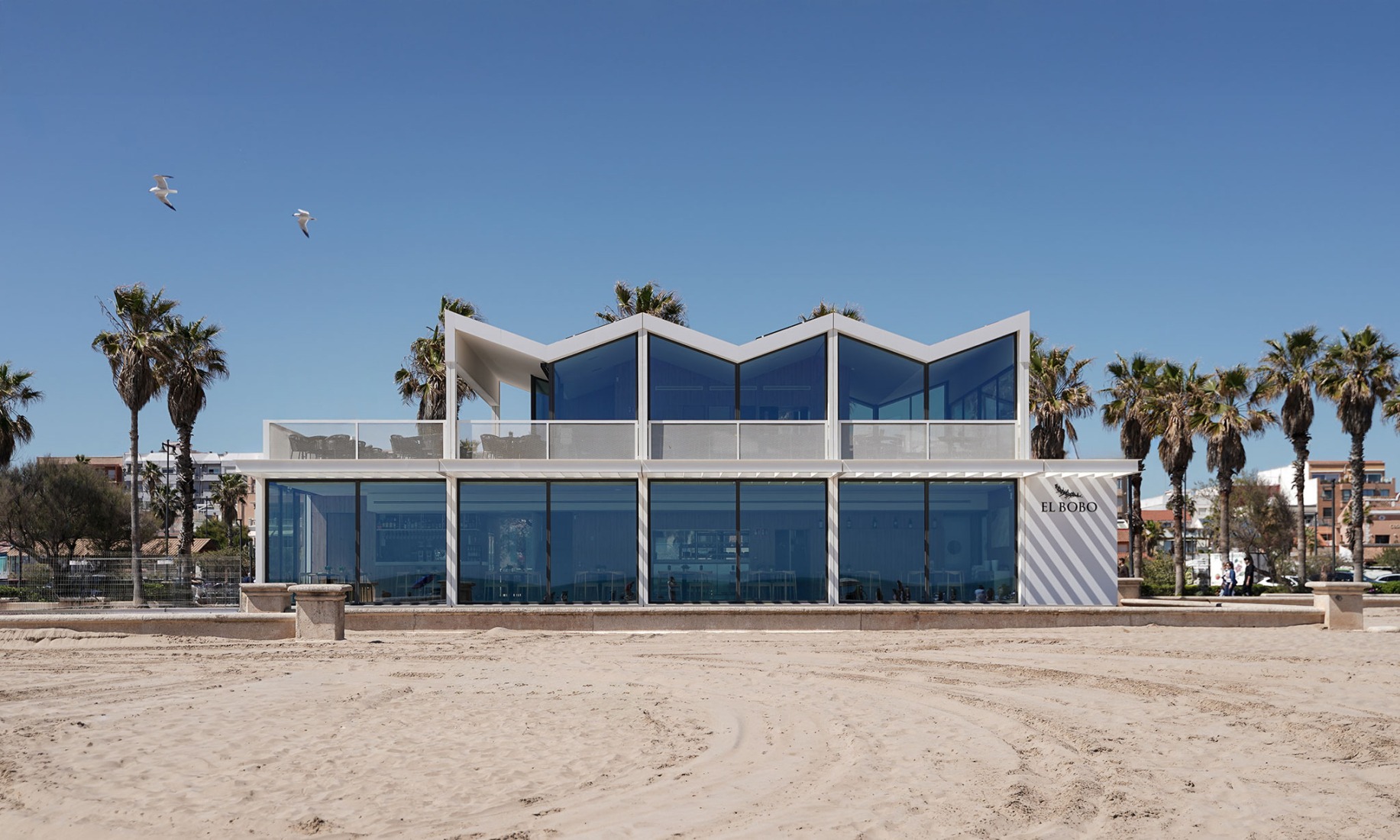 Restaurante El Bobo por Jorge Quesada + Casas inHAUS. Fotografía cortesía de Casas inHAUS.