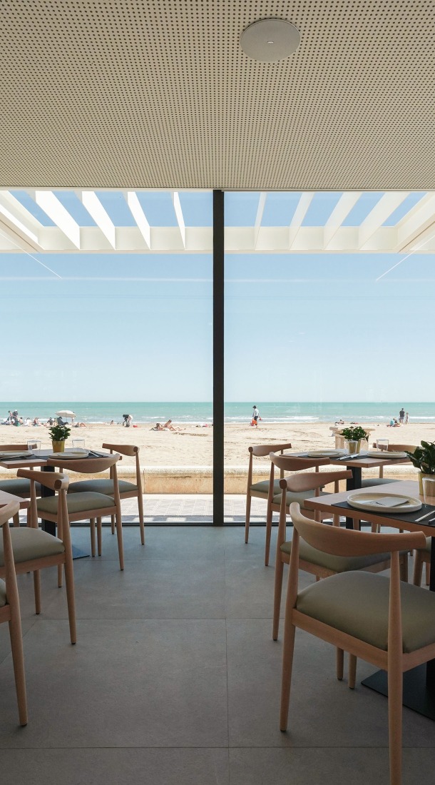Restaurante El Bobo por Jorge Quesada + Casas inHAUS. Fotografía cortesía de Casas inHAUS.