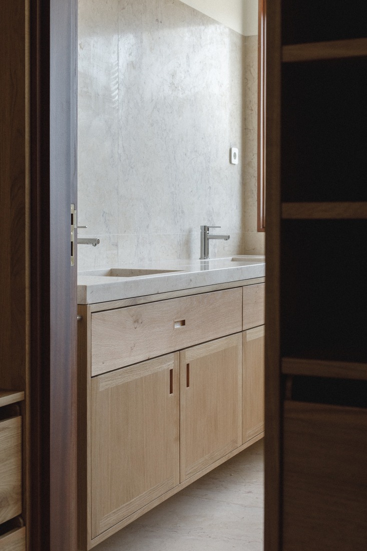 House in "O Lar Familiar" by José Pedro Lima. Photograph by José Campos.