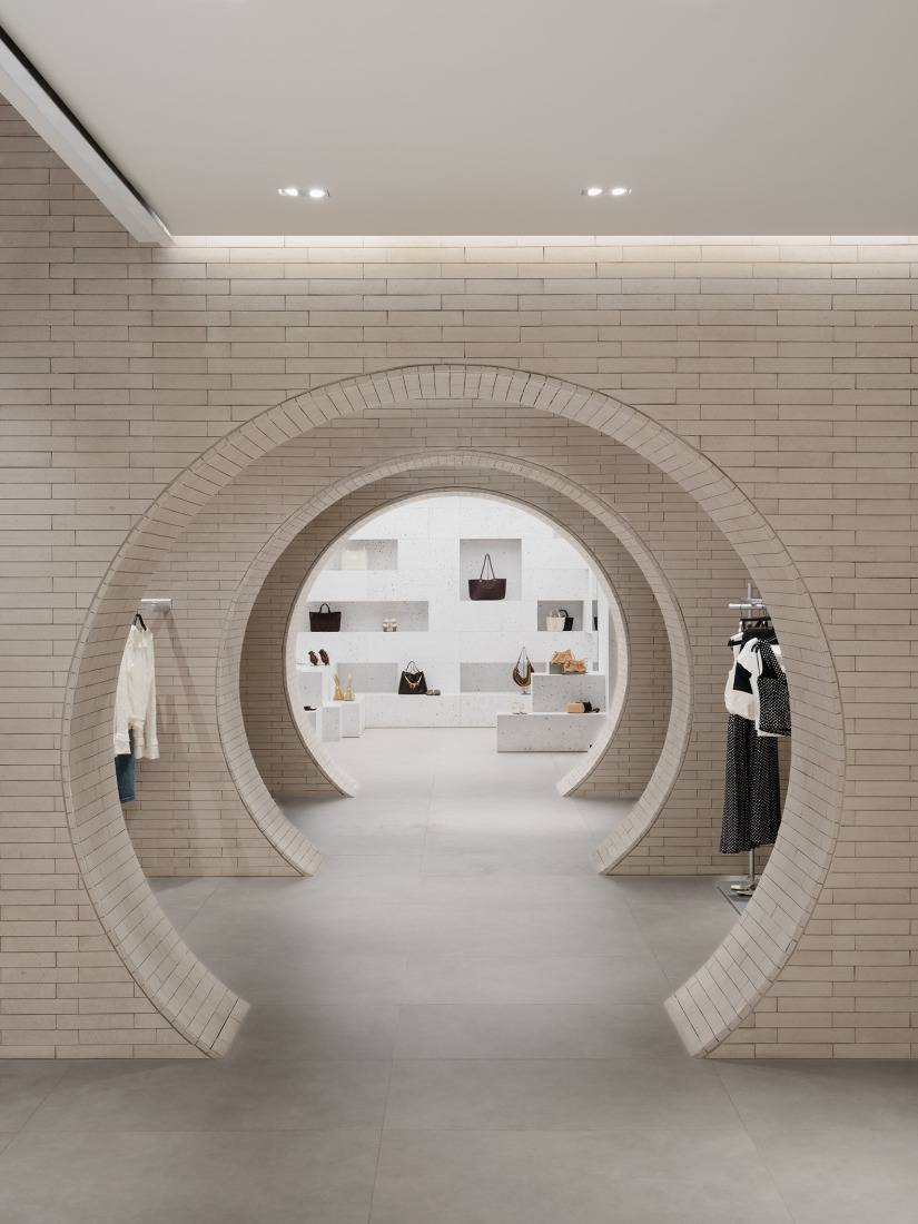 Tienda Insignia Urban Revivo por MVRDV. Fotografía por Wen Studio.