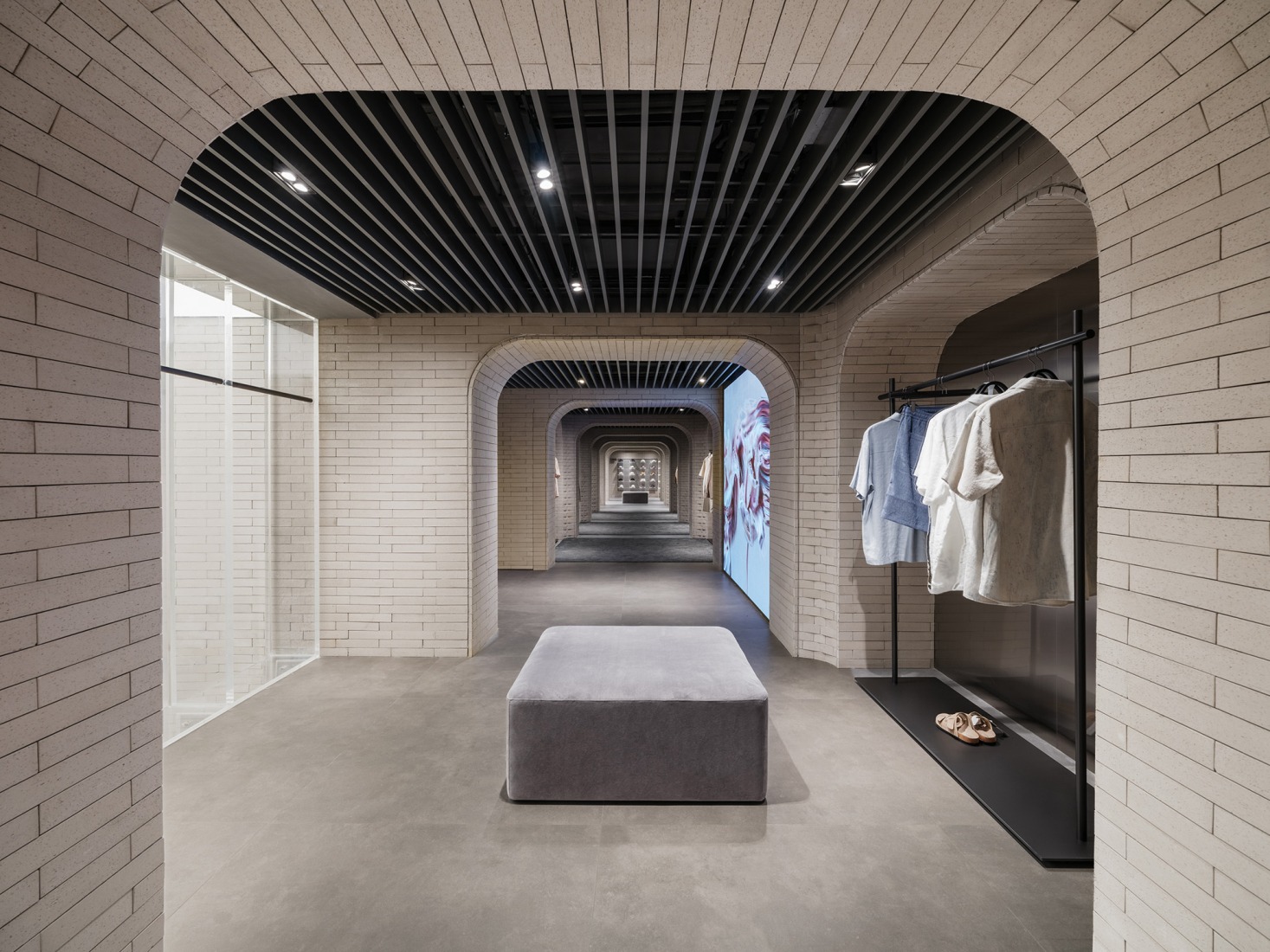 Tienda Insignia Urban Revivo por MVRDV. Fotografía por Wen Studio.