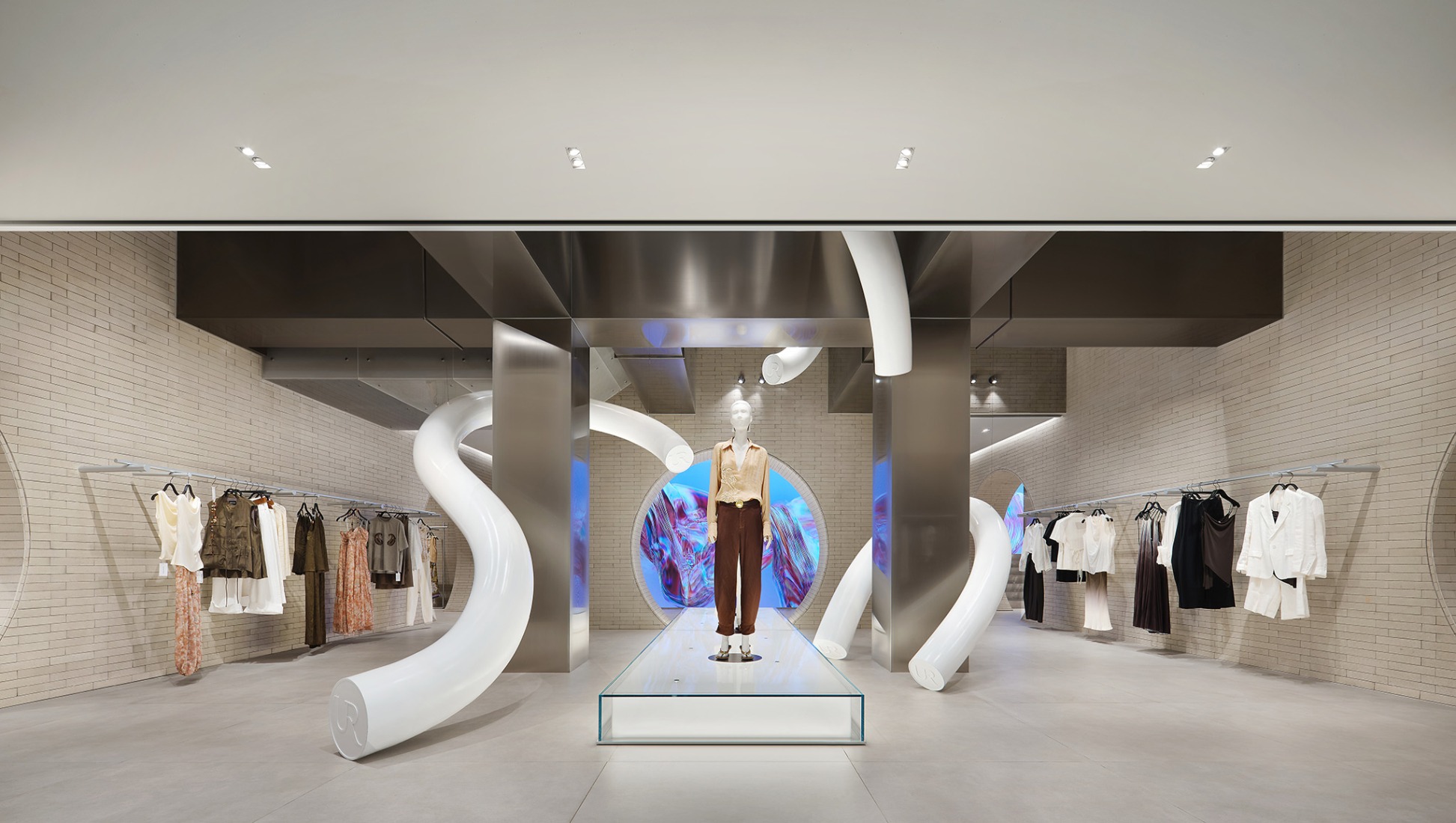 Tienda Insignia Urban Revivo por MVRDV. Fotografía por Urban Revivo.