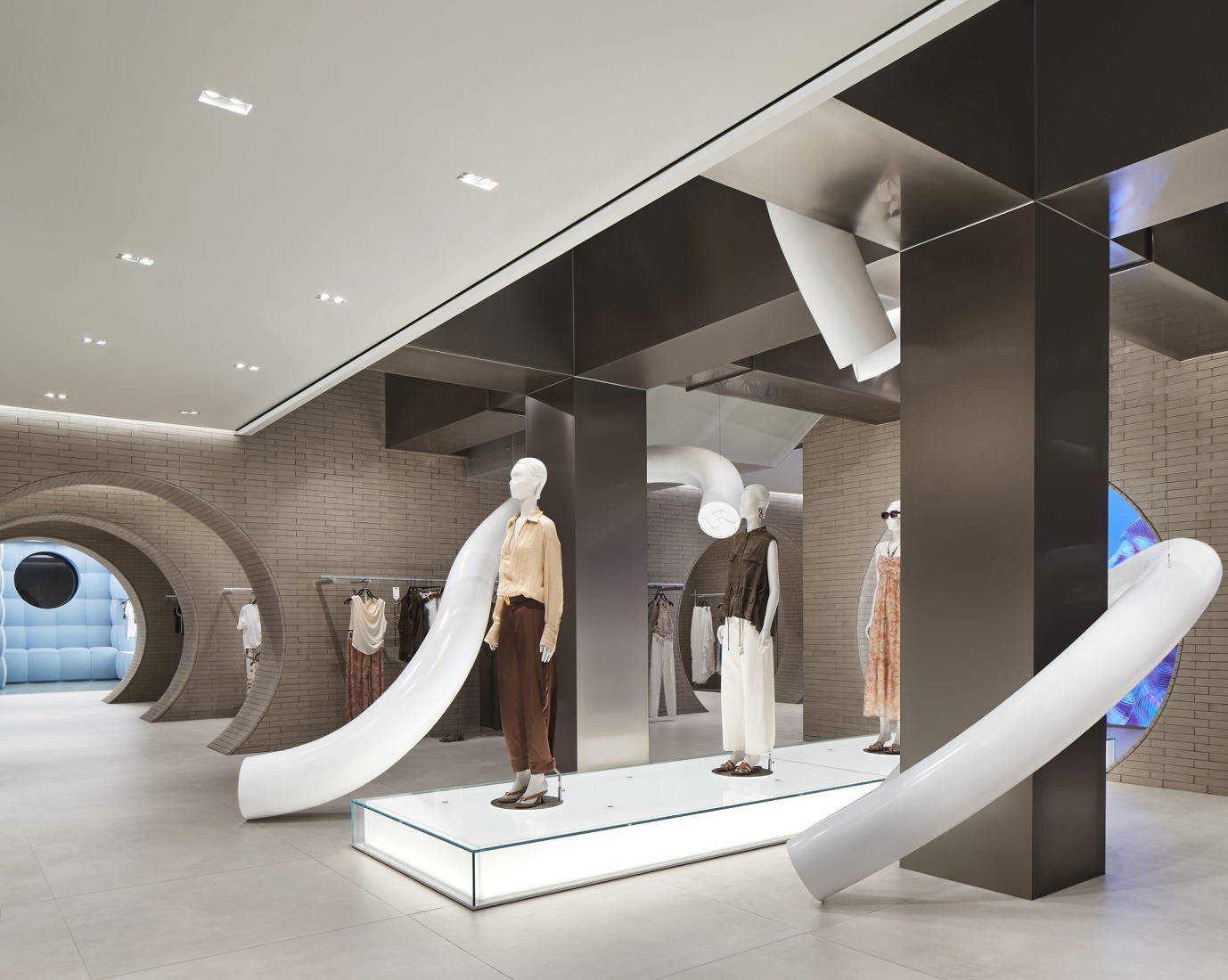 Tienda Insignia Urban Revivo por MVRDV. Fotografía por Urban Revivo.