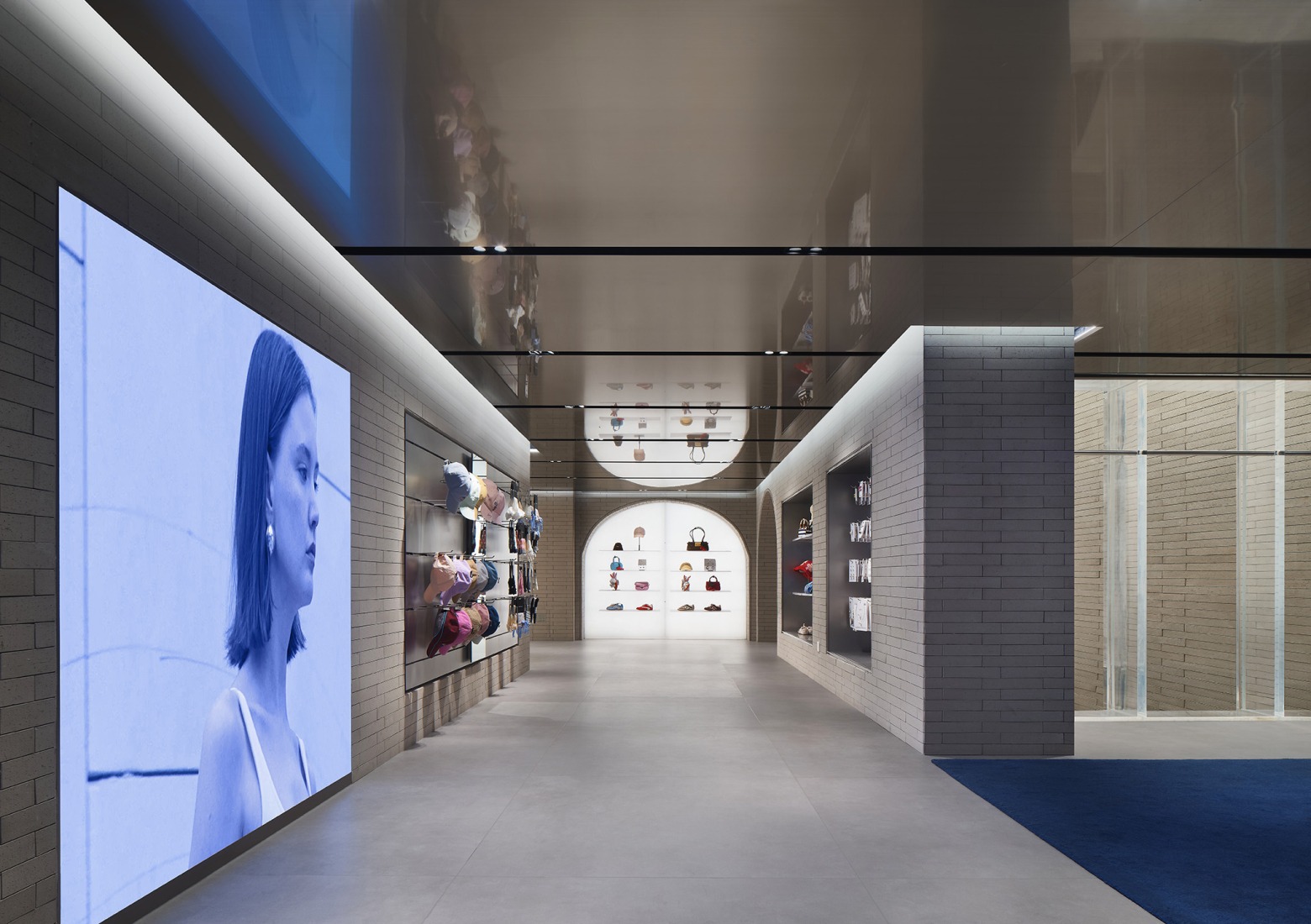 Tienda Insignia Urban Revivo por MVRDV. Fotografía por Urban Revivo.