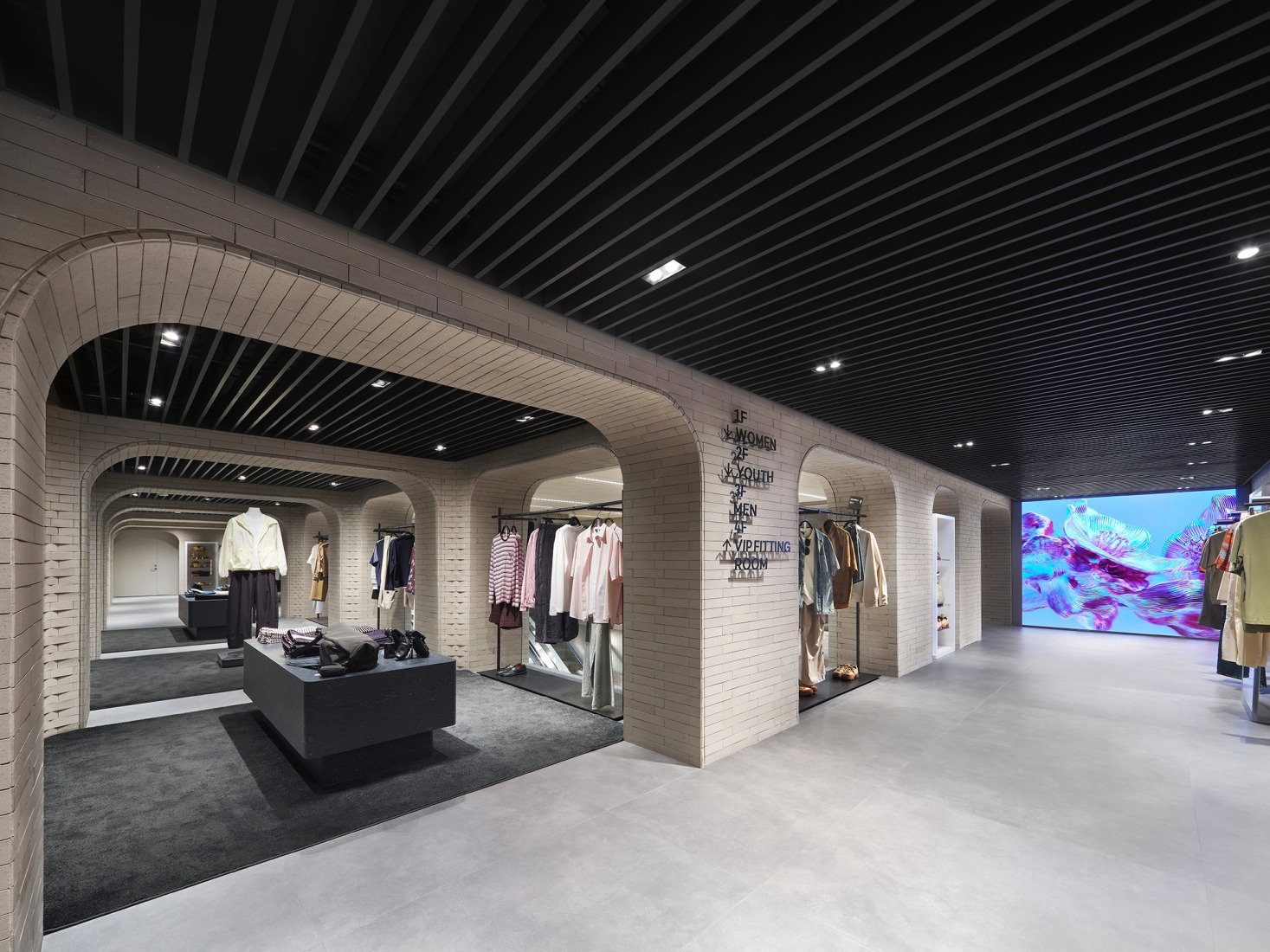 Tienda Insignia Urban Revivo por MVRDV. Fotografía por Urban Revivo.