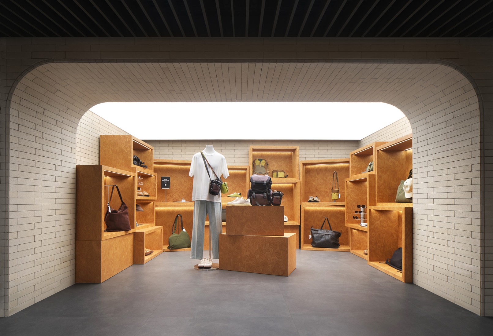 Tienda Insignia Urban Revivo por MVRDV. Fotografía por Urban Revivo.