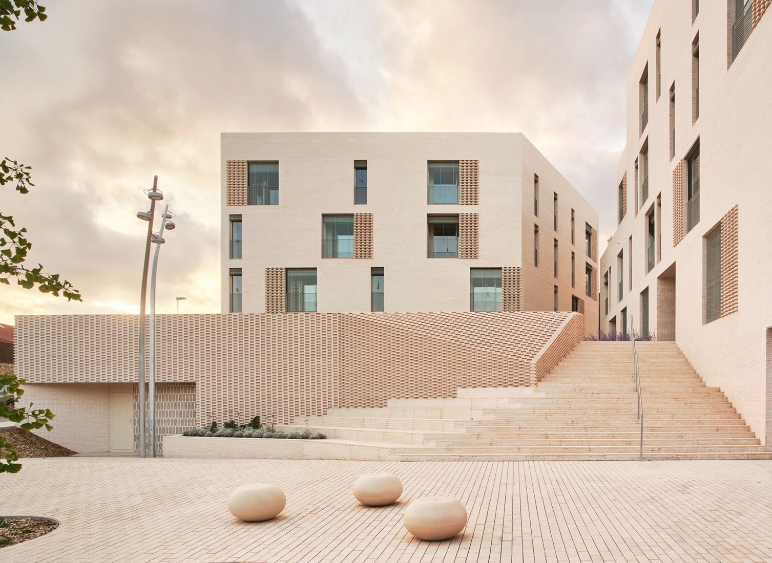 "Air Passage" by Peris + Toral Arquitectes. Photograph by José Hevia.