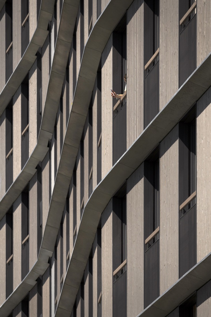 Federal University of Public Administration by Sauerbruch Hutton. Photograph by Jan Bitter.