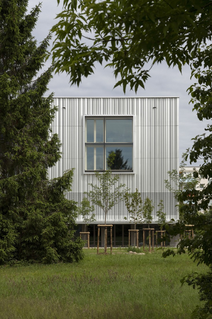 Federal University of Public Administration by Sauerbruch Hutton. Photograph by Jan Bitter.