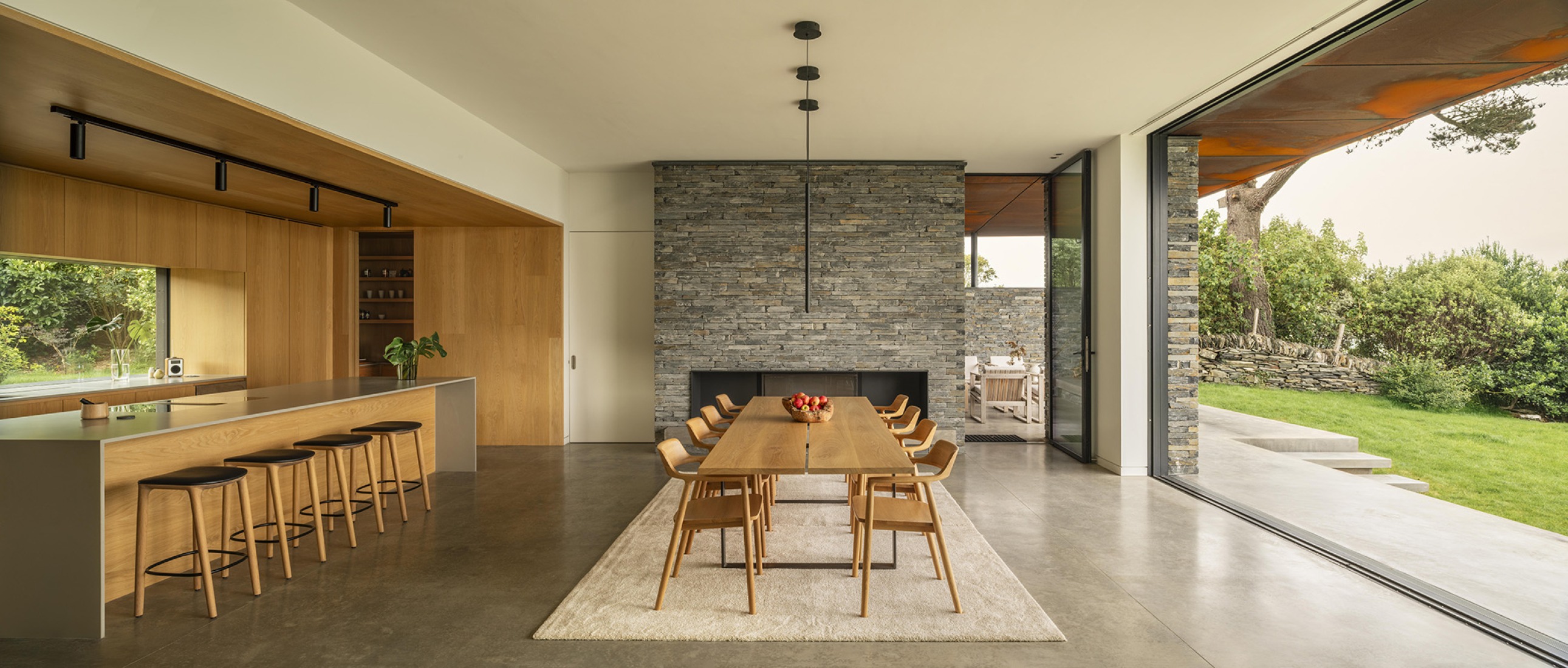 Casa Porthmadog por Ström Architects. Fotografía por James Silverman.