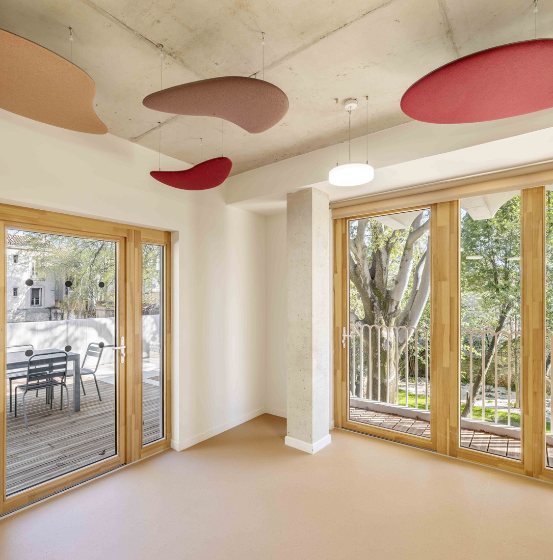 "Espace Ambroise Croizat" TAUTEM Architecture. Photograph by Luc Boegly.