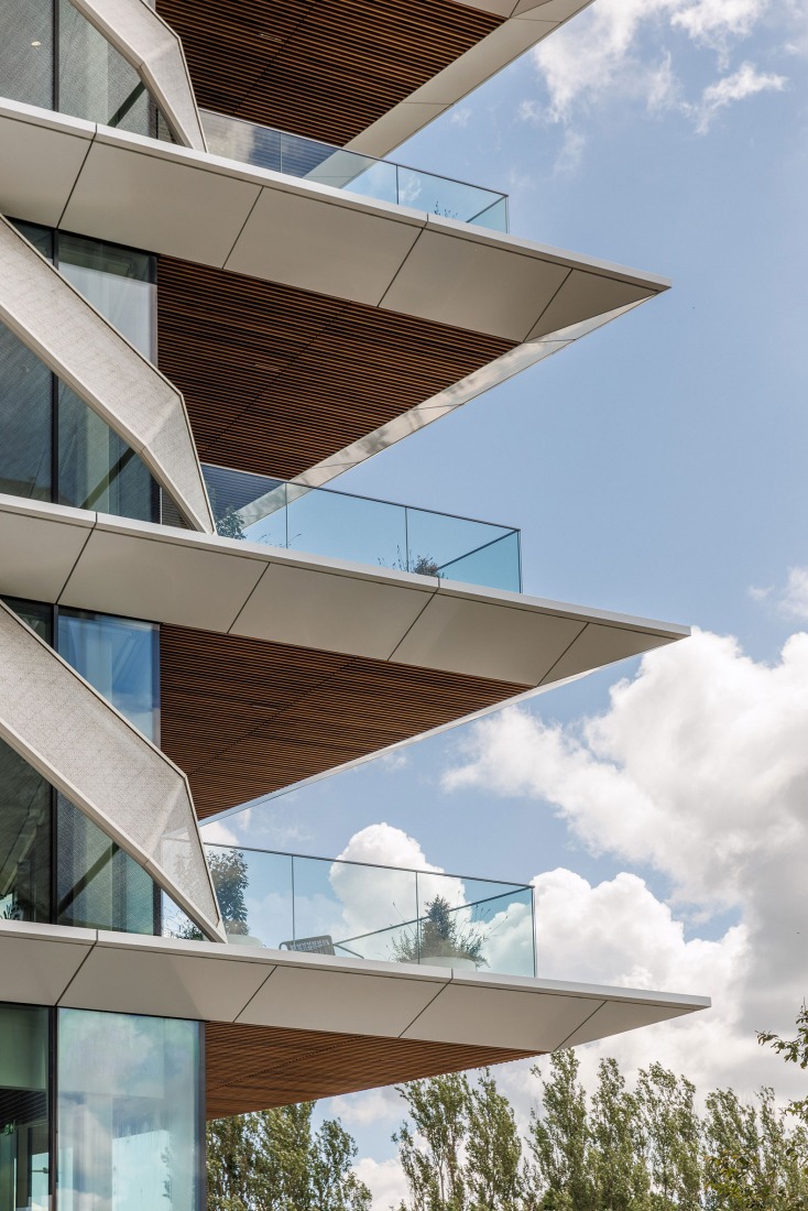 One Helix by UNS. Photograph by Seth Carnill.