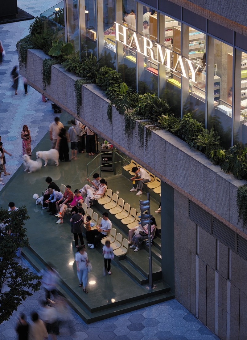 HARMAY Chengdu MixC by AIM Architecture. Photograph by Seth Powers.