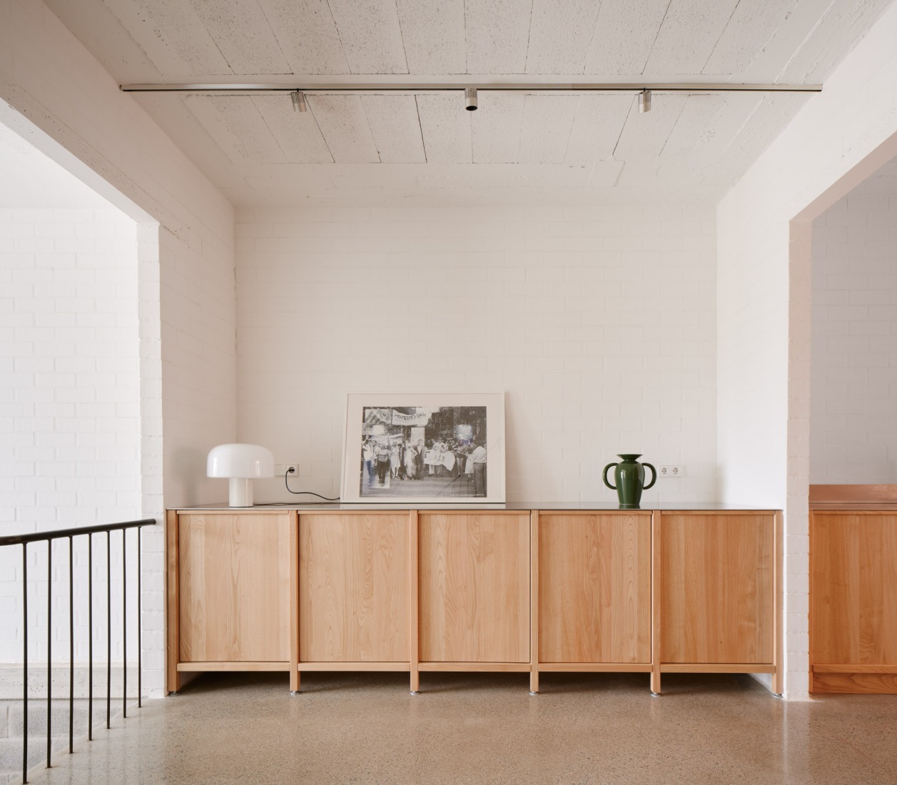 PR21 House by Alventosa Morell + Pàmies Arquitectura. Photograph by José Hevia.