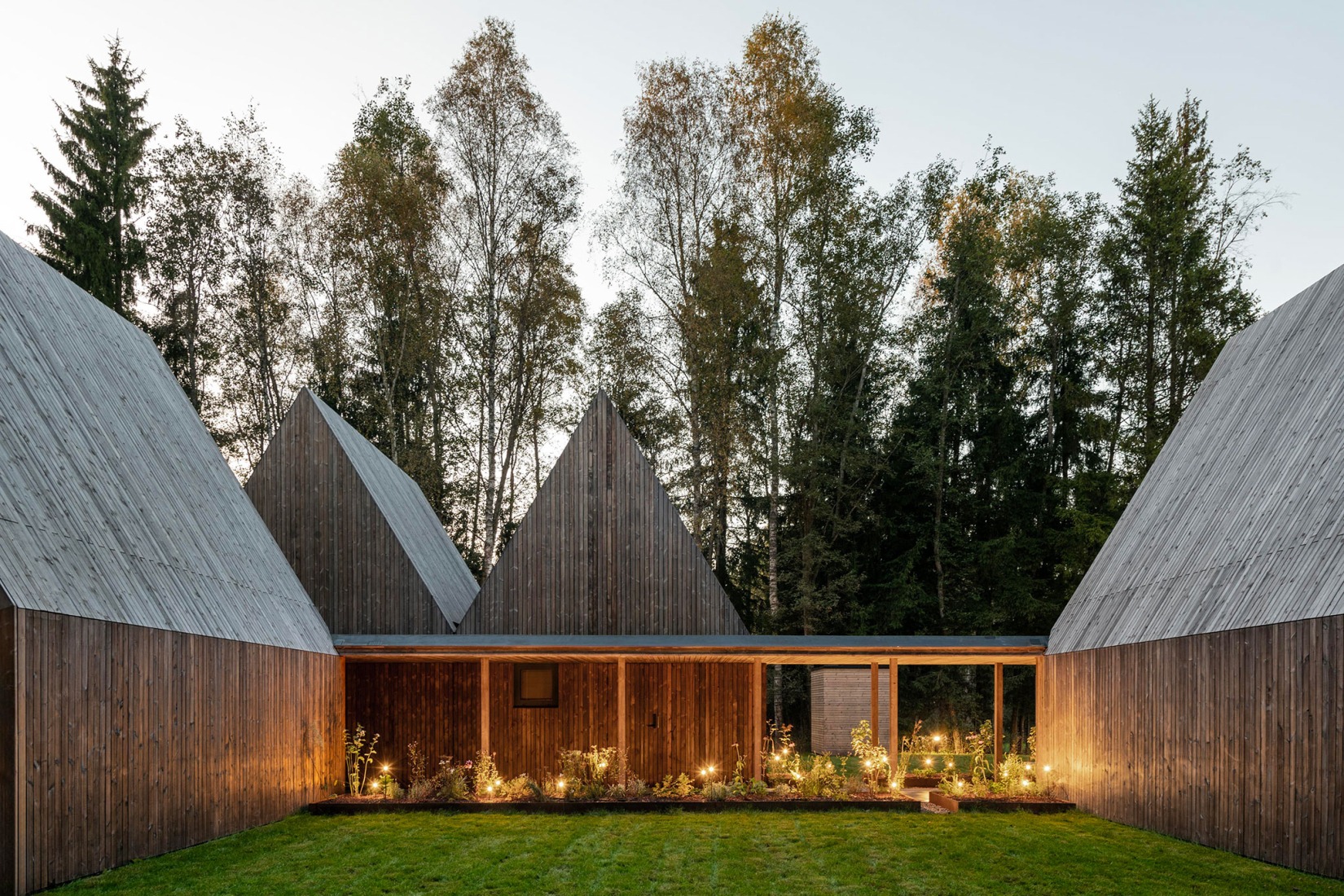 Sanctum by Arches. Photograph by Leonas Garbačauskas.
