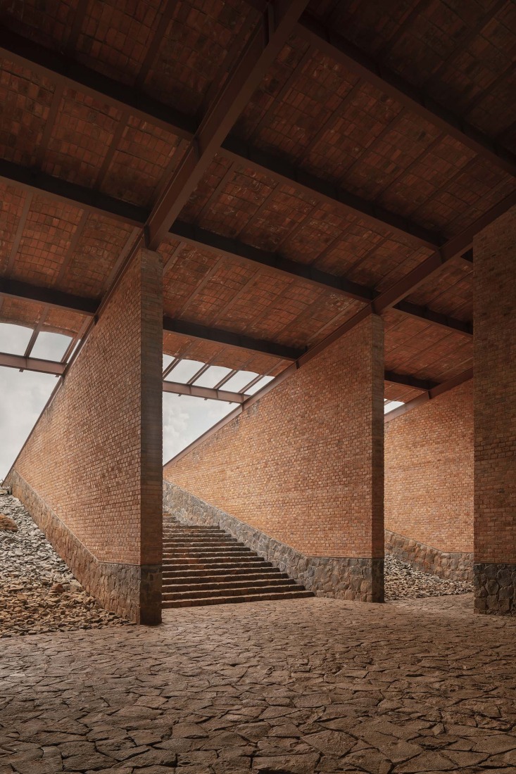 Nave de envasado y oficinas para Clase Azul por ATELIER ARS. Fotografía por César Béjar. 