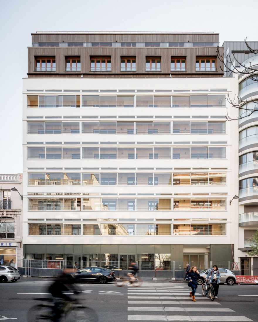 Garage Building into 63 Apartment Building by Atelier Tequi Architects. Photograph by 11h45 - Florent Michel.