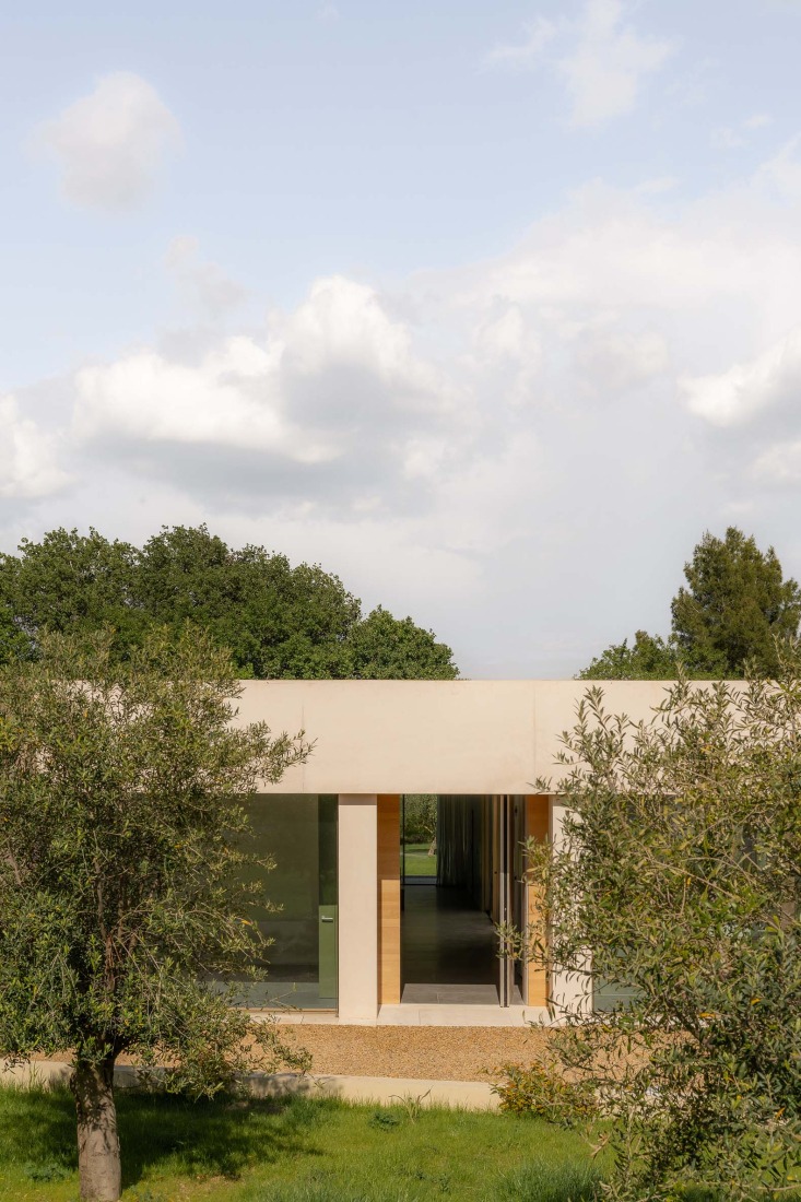 Bel Air estate by Atelier Stéphane Fernandez. Photograph by We are content(s).