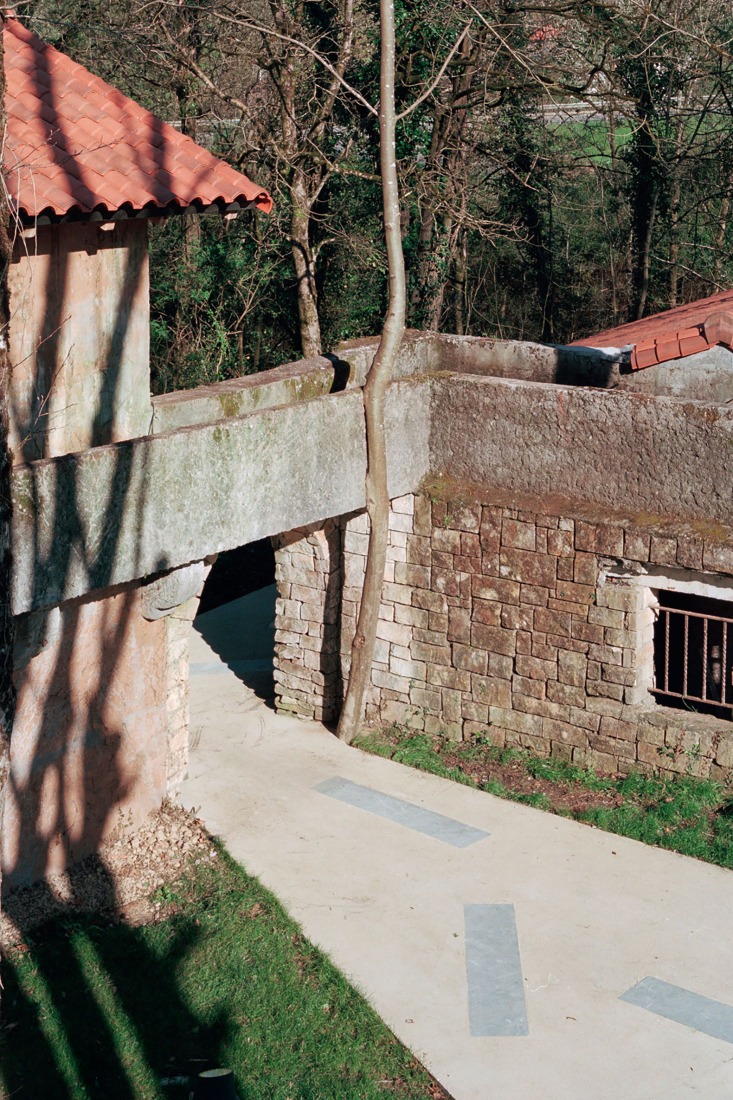 Arratia Valley Music School by BEAR. Photograph by Luis Díaz Díaz.
