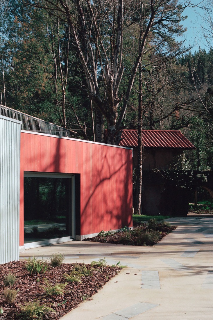 Arratia Valley Music School by BEAR. Photograph by Luis Díaz Díaz.