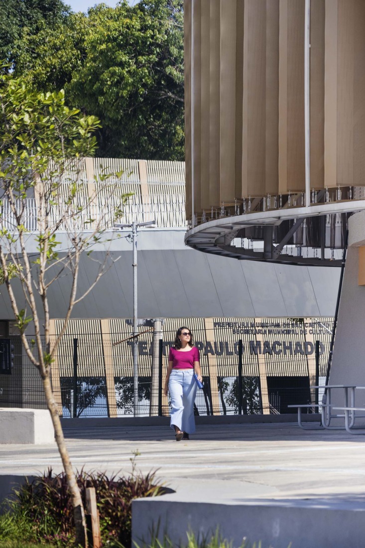King Pelé Park by Biselli Katchborian + Consoante Arquitetura e Integração. Photograph by Studio Gui Uemura.