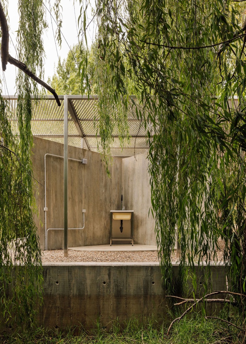 House with no skin by Bureau des Mésarchitectures. Photograph by Francisco Nogueira.