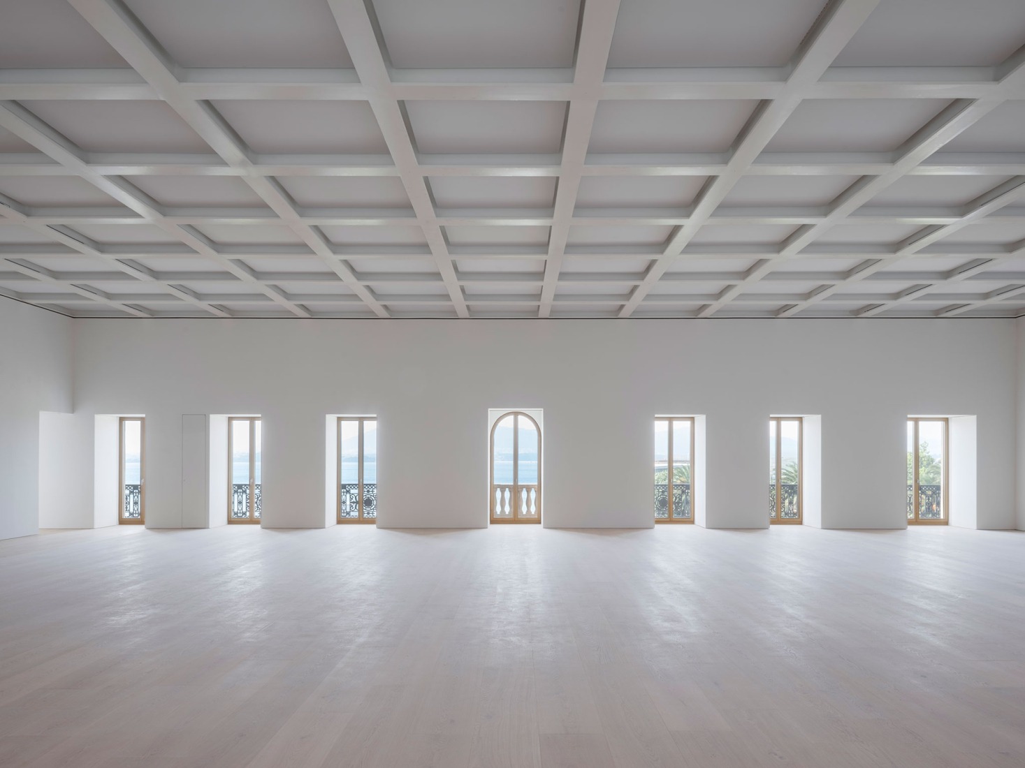 Vista del interior. «Faro Santander» por David Chipperfield. Fotografía por Juan Baraja.