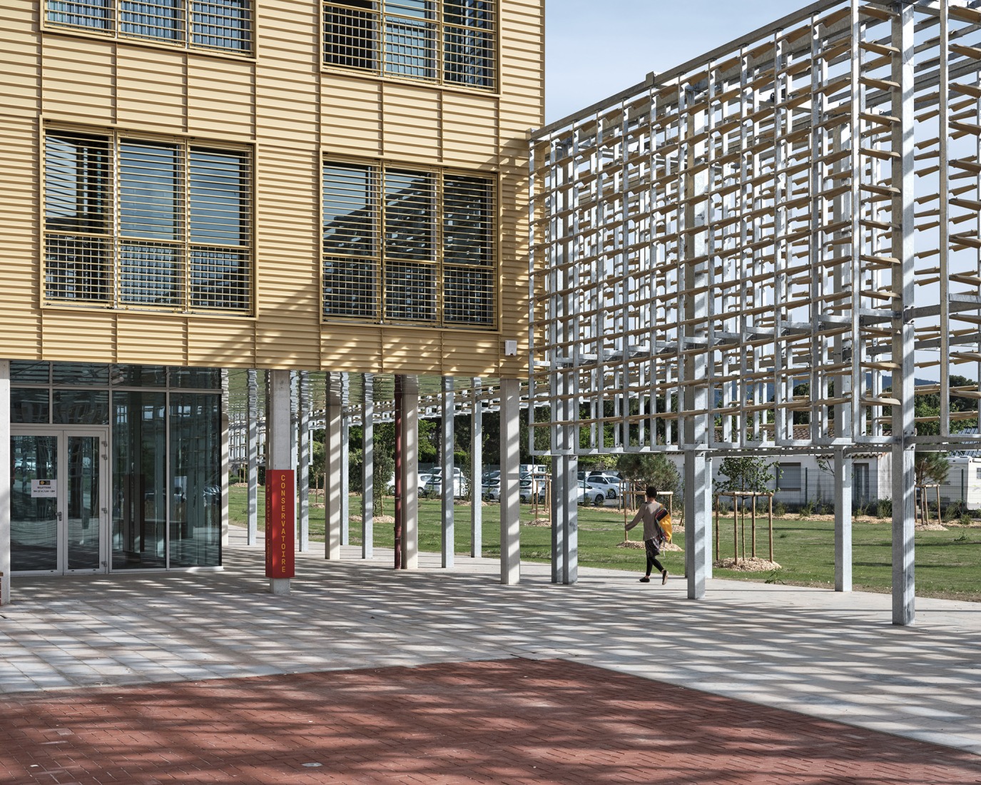 Centro Cultural «La Tuilerie» por Ferrier Marchetti Studio. Fotografía por Myr Muratet.