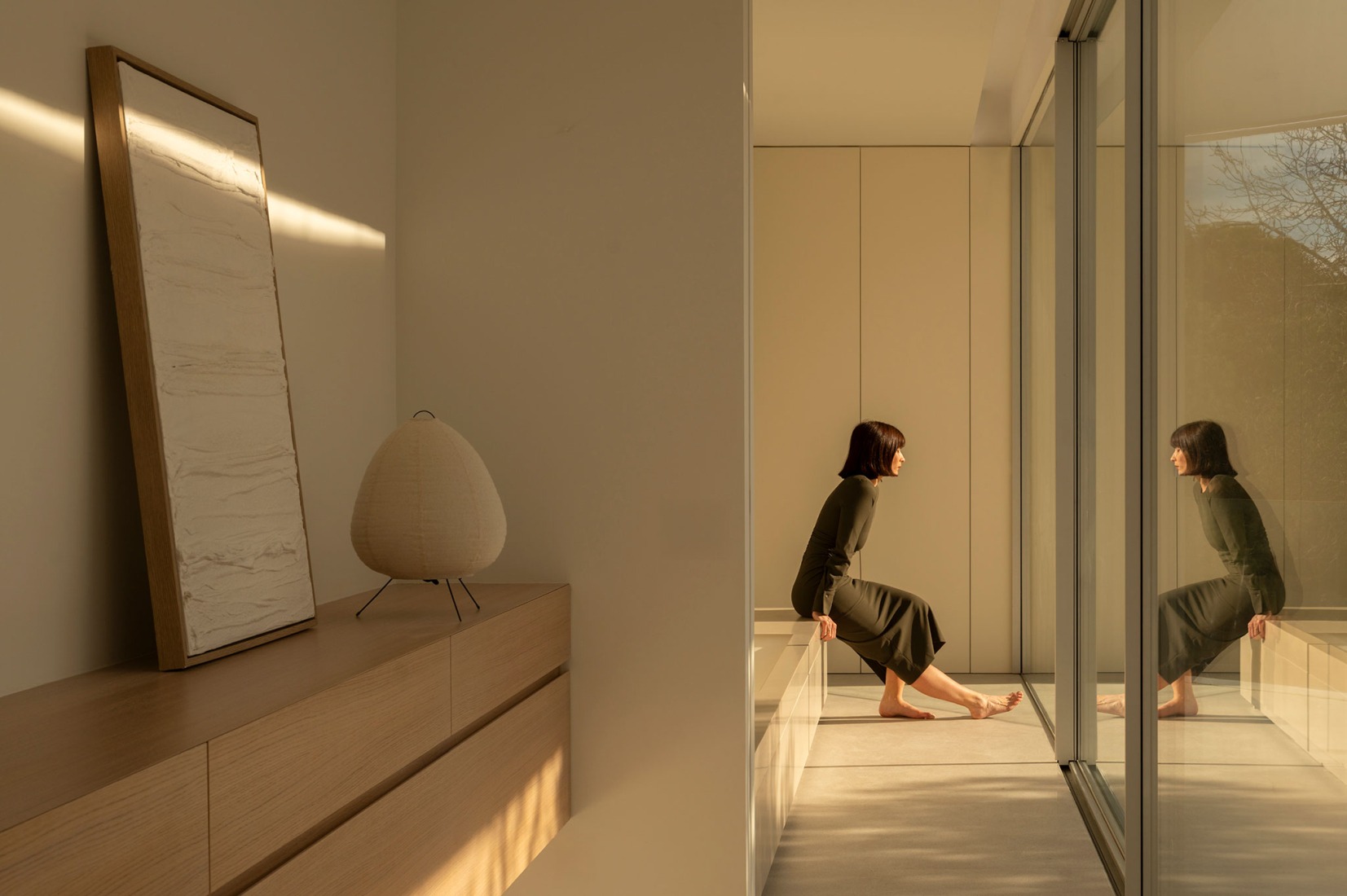 House in Las Rozas by Fran Silvestre Arquitectos. Photograph by Fernando Guerra.