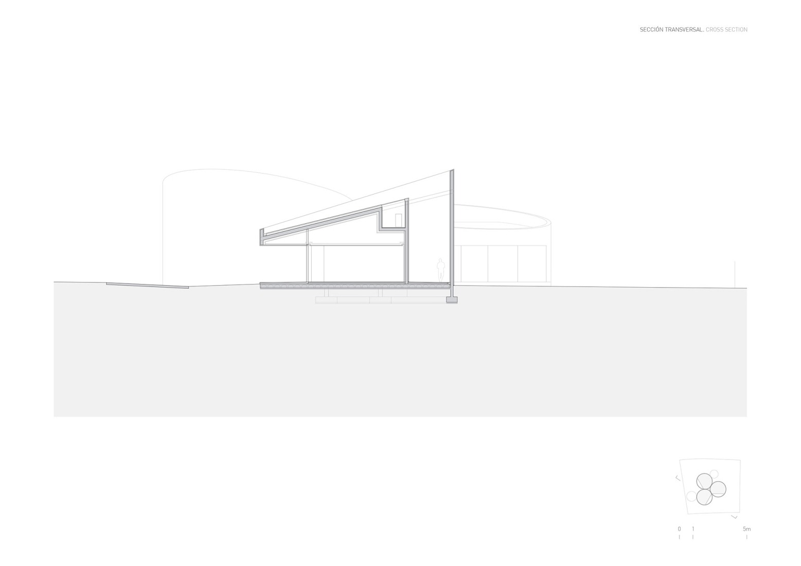 Section. House in Las Rozas by Fran Silvestre Arquitectos.