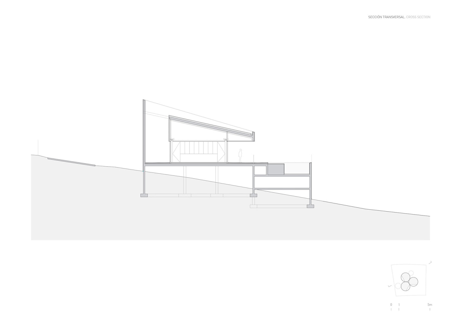 Section. House in Las Rozas by Fran Silvestre Arquitectos.