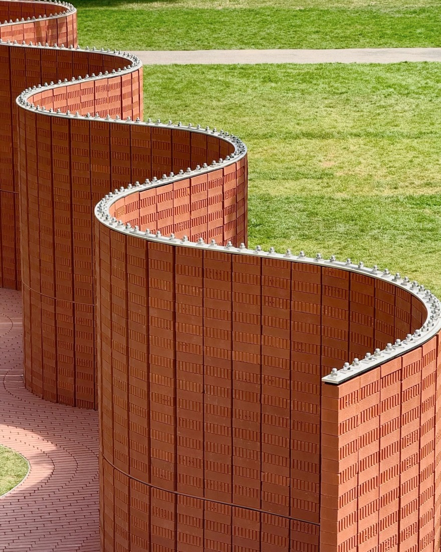 Serpentine Pavilion 2026 a serpentine, designed by Isabel Abascal and Alessandro Arienzo, LANZA atelier.