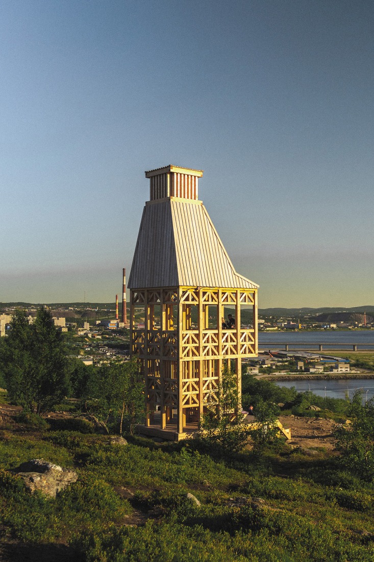 Kola Bay Lighthouse Viewpoint by Evgeny Makarenko Timber Architecture Workshop. Photograph by Alexey Arushanyan, Alexey Malenchik, Tatiana Okuneva.
