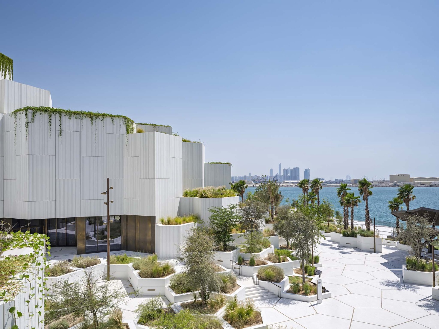 Museo de Historia Natural de Abu Dabi por Mecanoo. Fotografía por Ossip Architectuurfotografie.