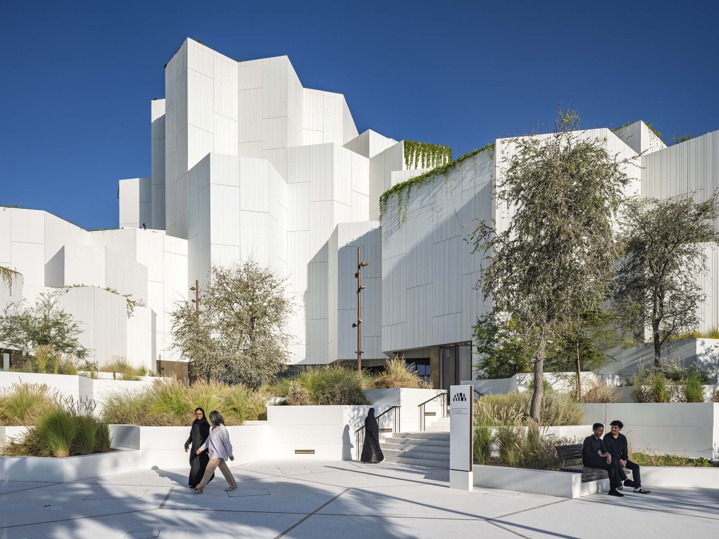 Museo de Historia Natural de Abu Dabi por Mecanoo. Fotografía por Ossip Architectuurfotografie.
