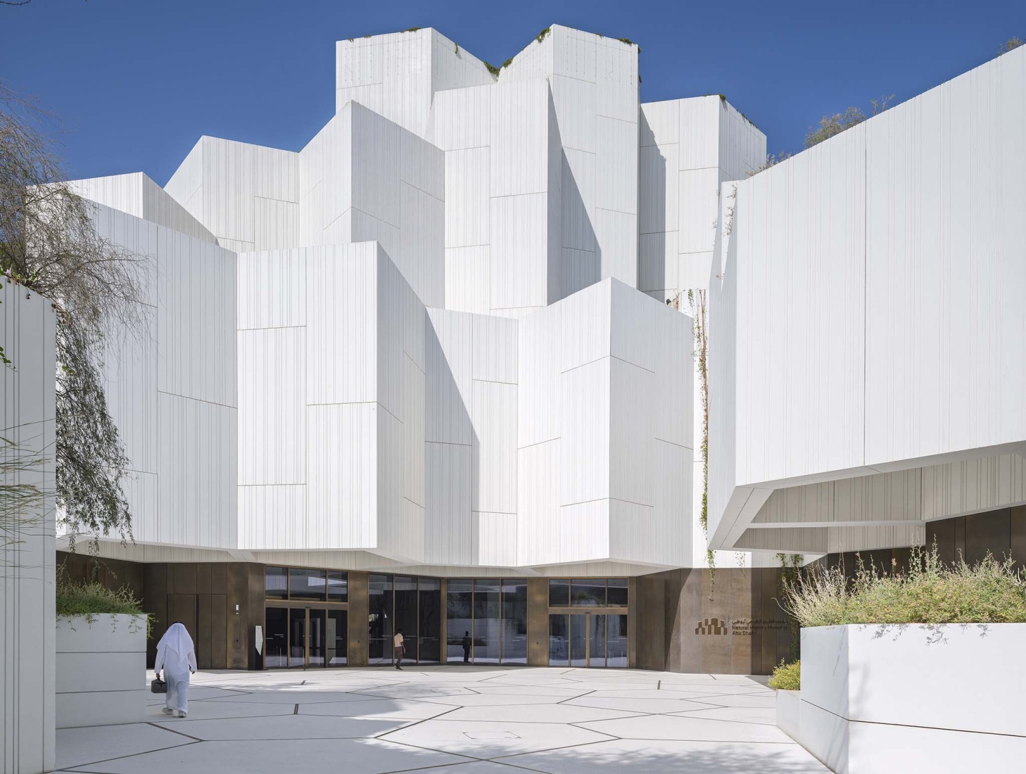 Museo de Historia Natural de Abu Dabi por Mecanoo. Fotografía por Ossip Architectuurfotografie.