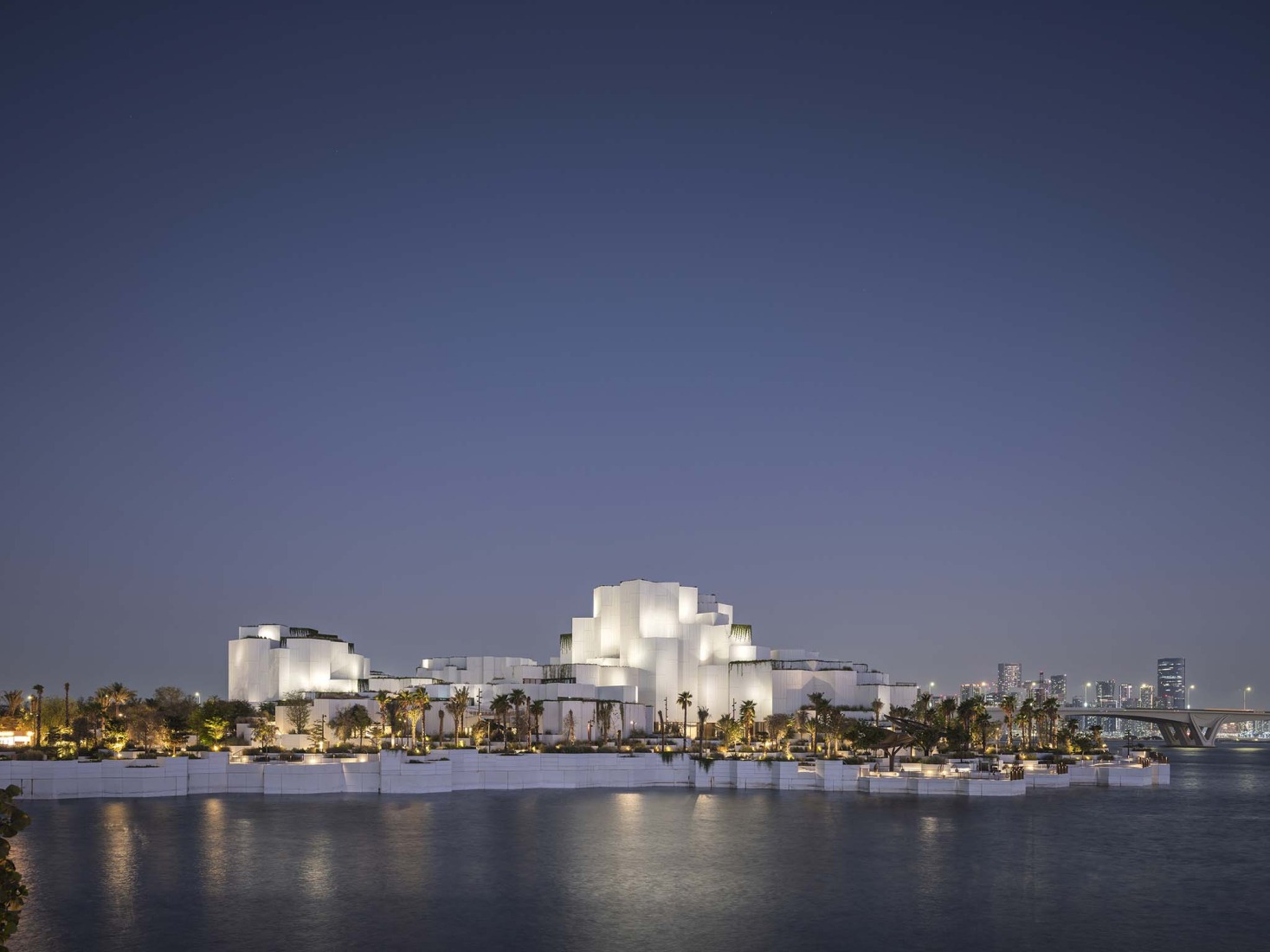 Museo de Historia Natural de Abu Dabi por Mecanoo. Fotografía por Ossip Architectuurfotografie.