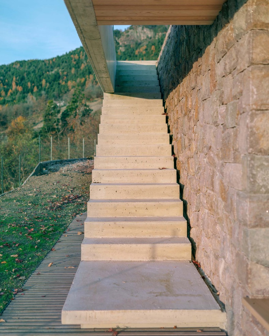 Casa Conte por Messner Architects. Fotografía por Karina Castro.